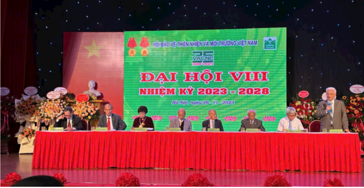 Tổ[-]chức[-]thành[-]công[-]Đại[-]hội[-]VIII[-]và[-]Lễ[-]Kỷ[-]niệm[-]35[-]năm[-]thành[-]lập[-]Hội[-]Bảo[-]vệ[-]Thiên[-]nhiên[-]và[-]Môi[-]trường[-]Việt[-]Nam[-]